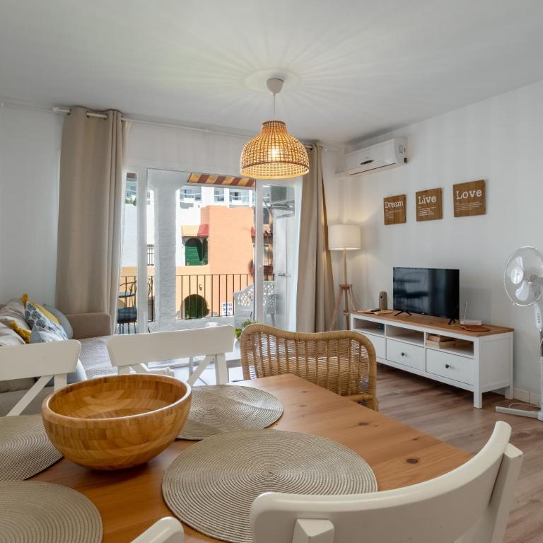 Renovated apartment on beachside with pool - Apartamento de 1 dormitorio - 5