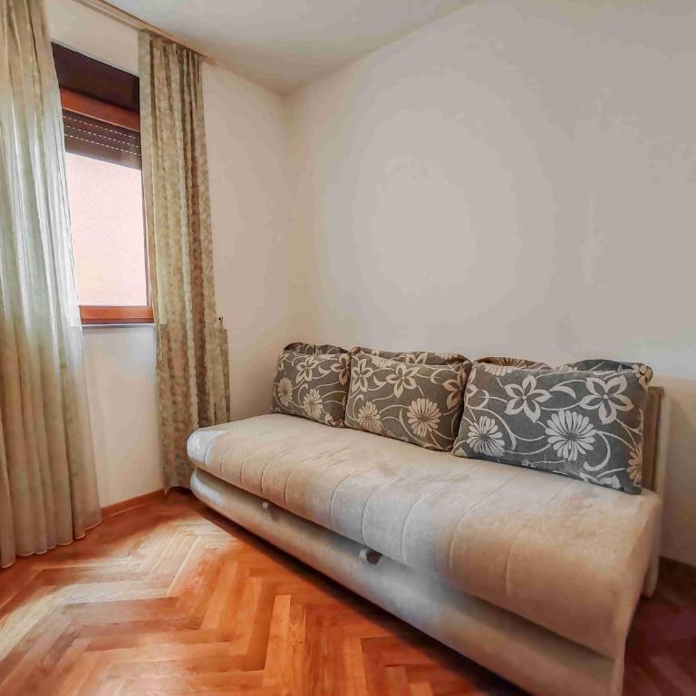Sunny three-bedroom apartment in Budva - Apartman sa 3 Spavaće Sobe - 15