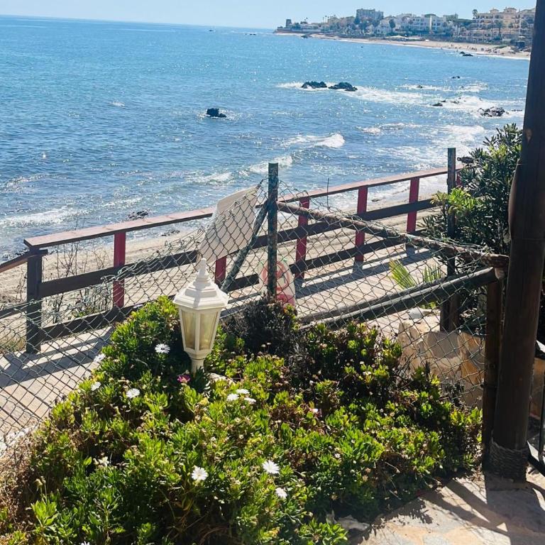 Tranquil Oceanfront Escape, One-Bedroom Haven - Apartamento de 1 dormitorio - 4