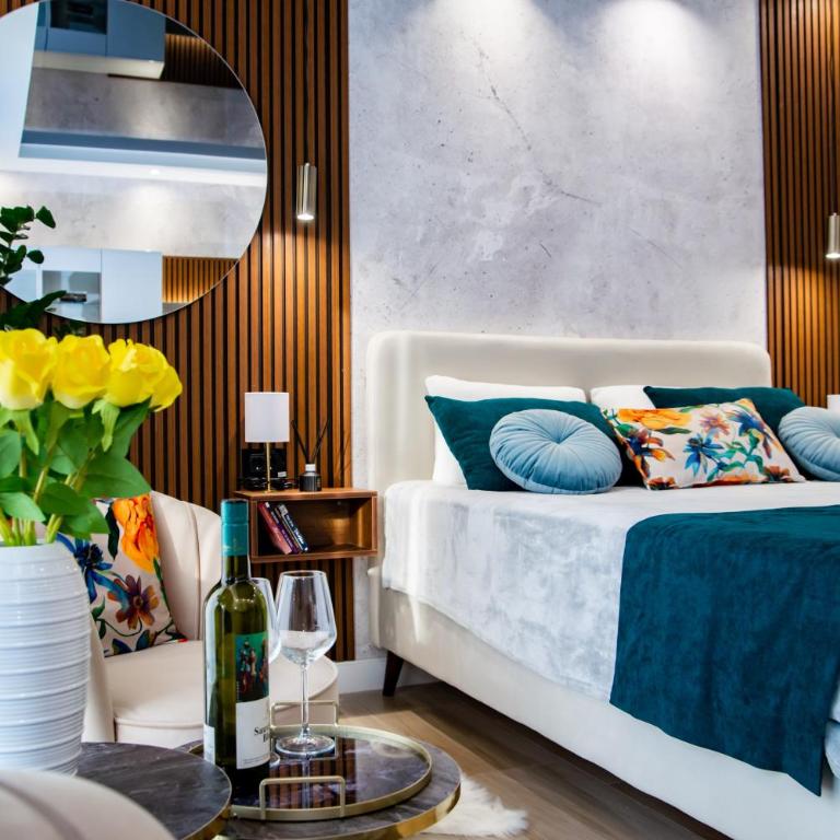 Josephine Apartment - Standard Apartment - 1