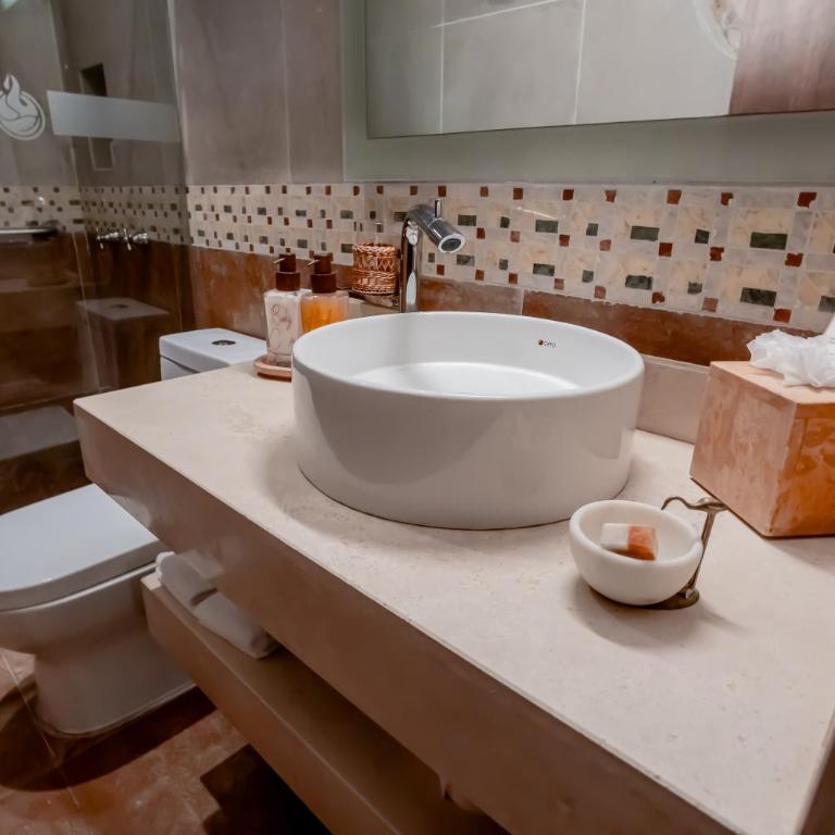 Kuxtal Hotel Boutique - Deluxe 2 doubles, dining area, mini-bar, coffee maker - 5