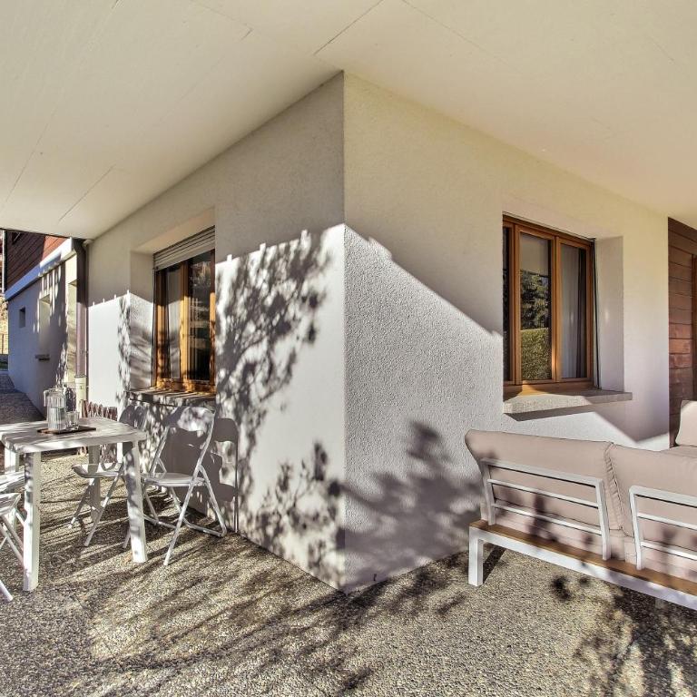 Tranquil location, terrace & relaxation - Appartement - Vue sur Jardin - 10