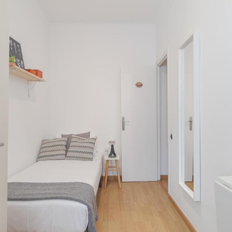 Stylish Apartment In Gracia - Apartment - 13