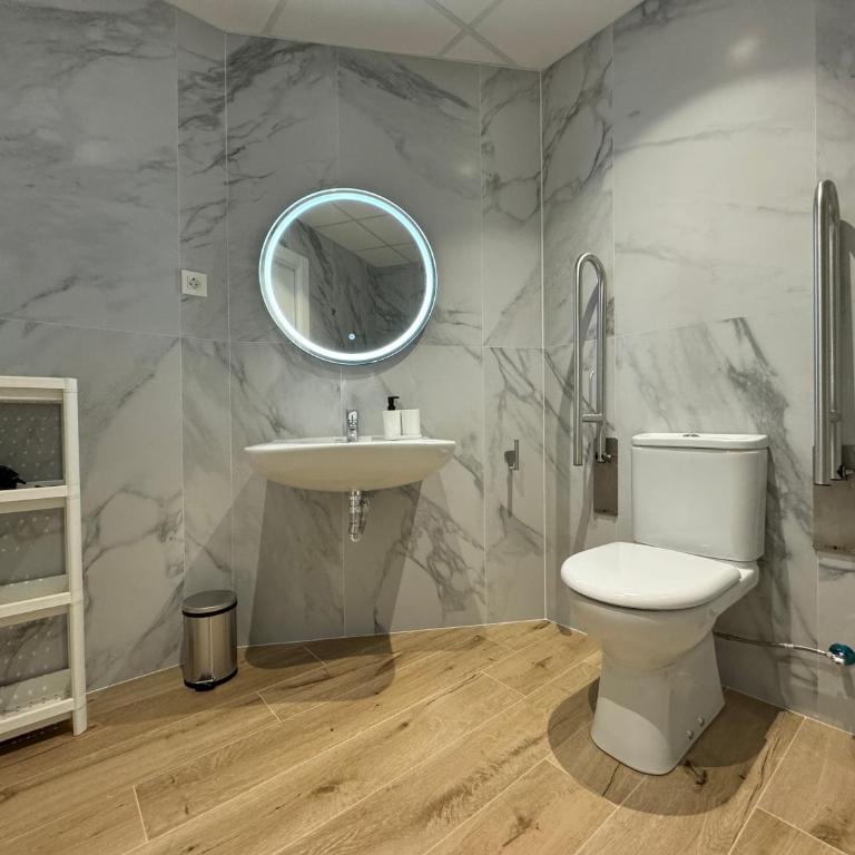 Apartamentos Mk77 Leon Se7ven - Apartamento de 1 dormitorio - 3