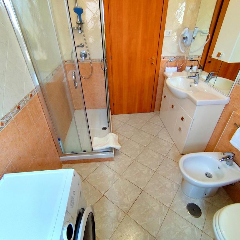 Apartment RSK by the sea - Appartamento con 2 Camere da Letto, Terrazza e Vista Mare - 35