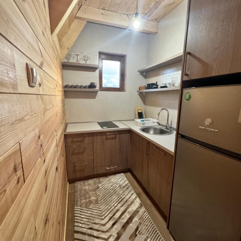 4Seasons Mountain Home 2 - Two-Bedroom House - 2