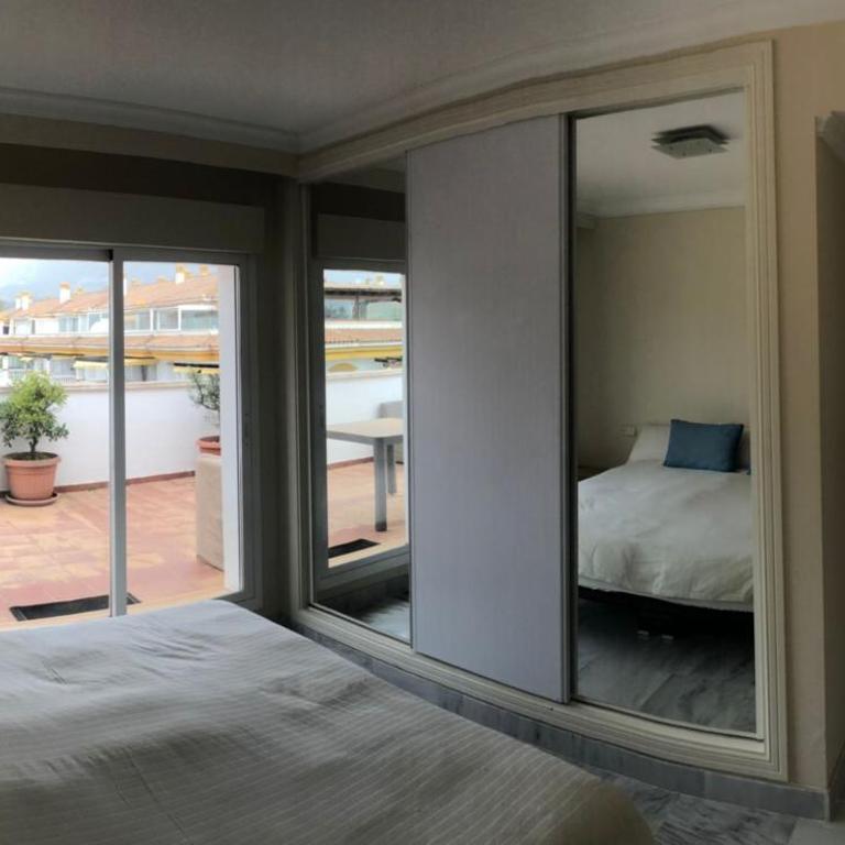 Puerto Banus, Superior 3BR Penthouse in Marbella - Three-Bedroom Apartment - 34