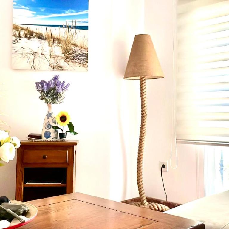 Lovely apartment near the beach & City of Arts and Sciences - Three-Bedroom Apartment - 10