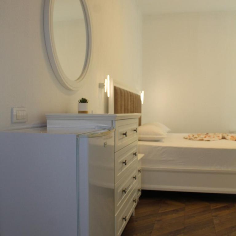 AM Apartments - Standardna Dvokrevetna Soba sa Bračnim Krevetom - 2