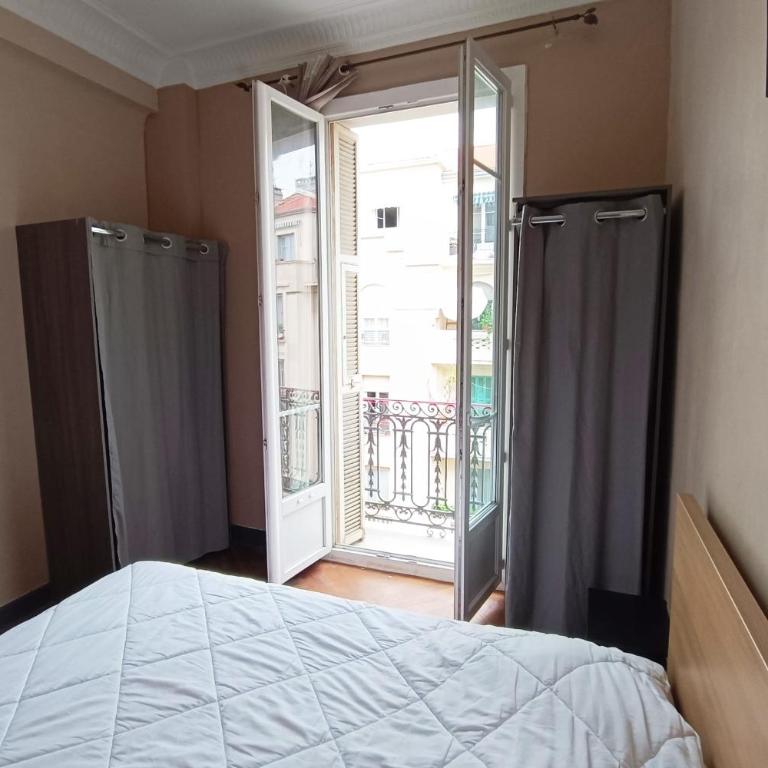 Charming T2 apartment in Nice city center - Appartement - 11