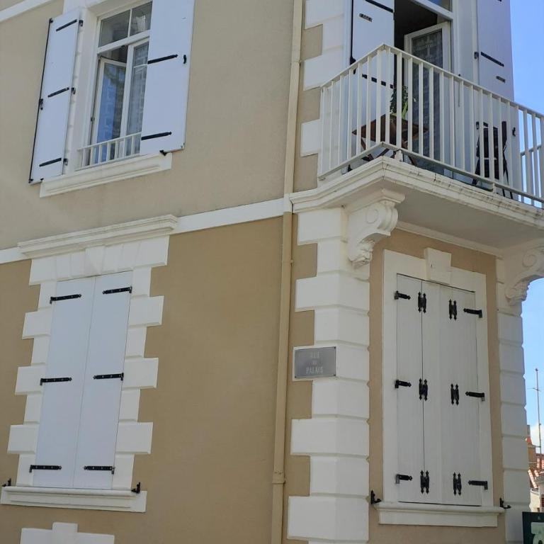 Studio vue mer 1r étage avec balcon - One-Bedroom Apartment - 9