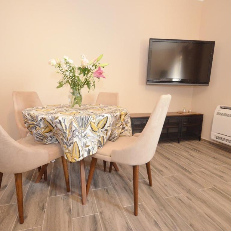 Apartments Orizzonte with beautiful view of the bay - Apartman sa 2 Spavaće Sobe - 13