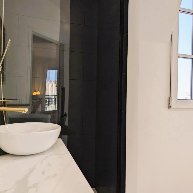 Appart coquet avec vue - Alesia - One-Bedroom Apartment - 9