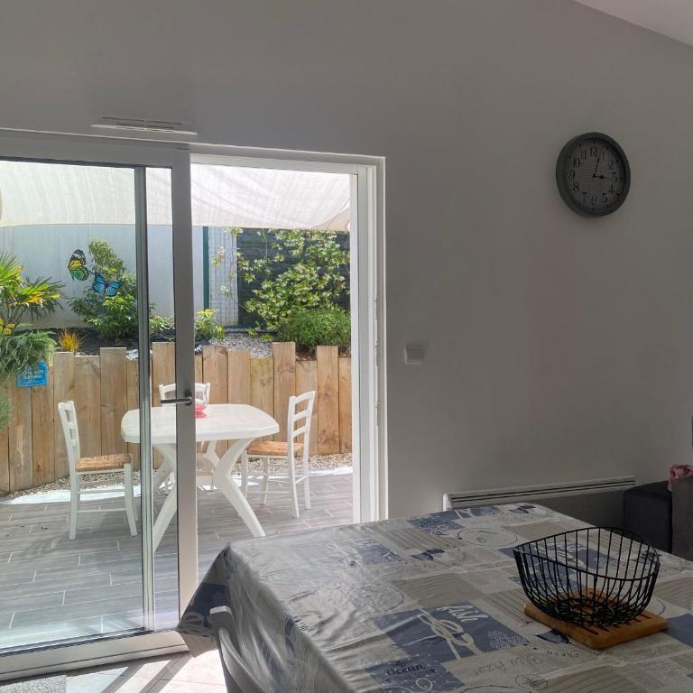 Maison élégante proche plage, forêt, avec terrasse, 3 chambres, WiFi et parkings - FR-1-22-280 - Casa Vacanze (5 Adulti) - 12