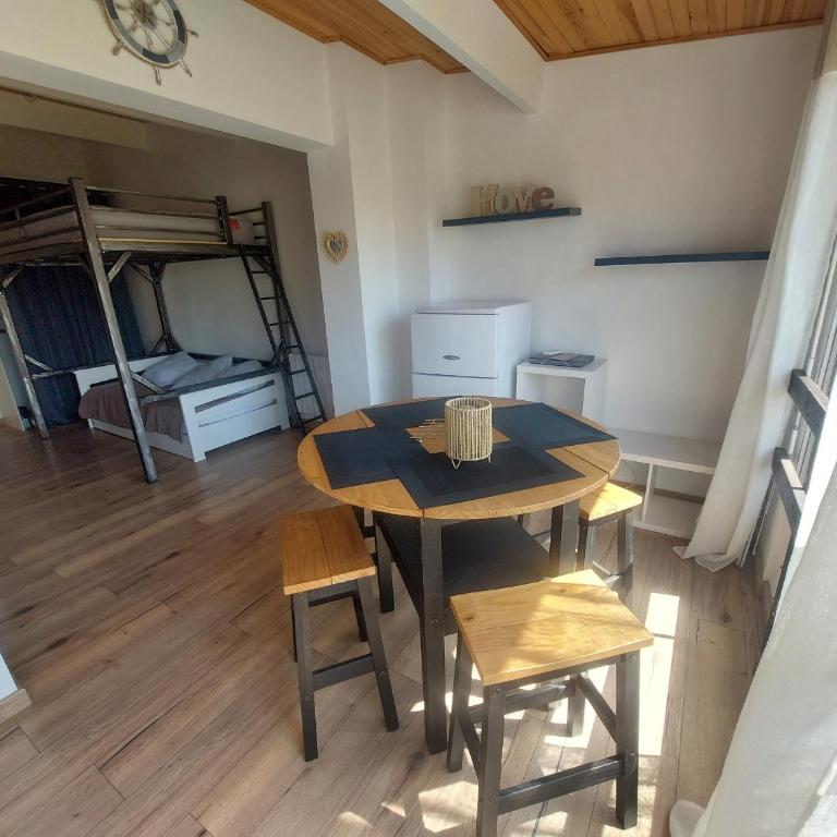 Studio rénové à 500m plages avec climatisation et parking - FR-1-776-104 - Studio - 7