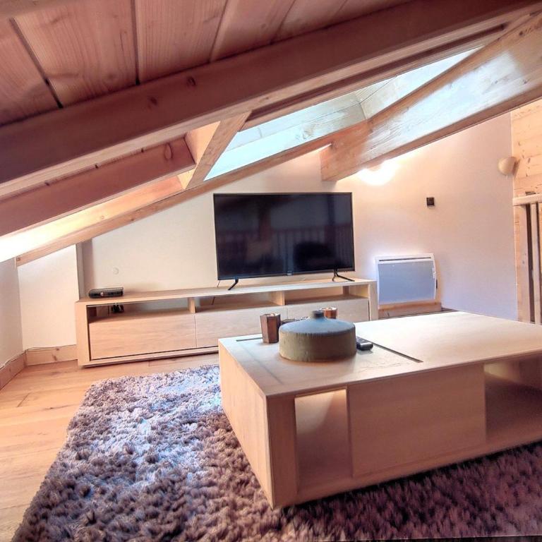Appartement cosy 2 chambres en suite, proche commerces, parking couvert - FR-1-598-170 - Appartamento - 10