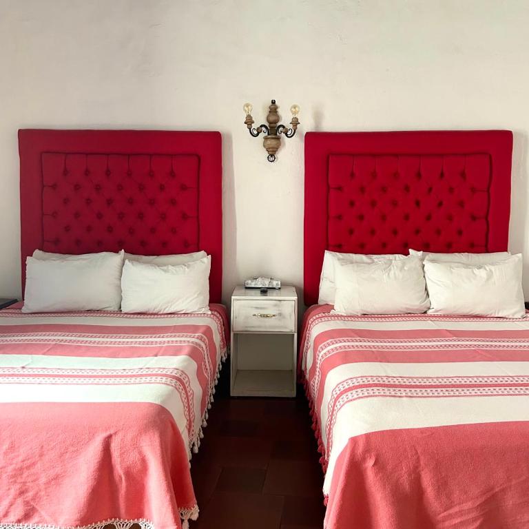 Alonso53 - Twin Room with Balcony - 4