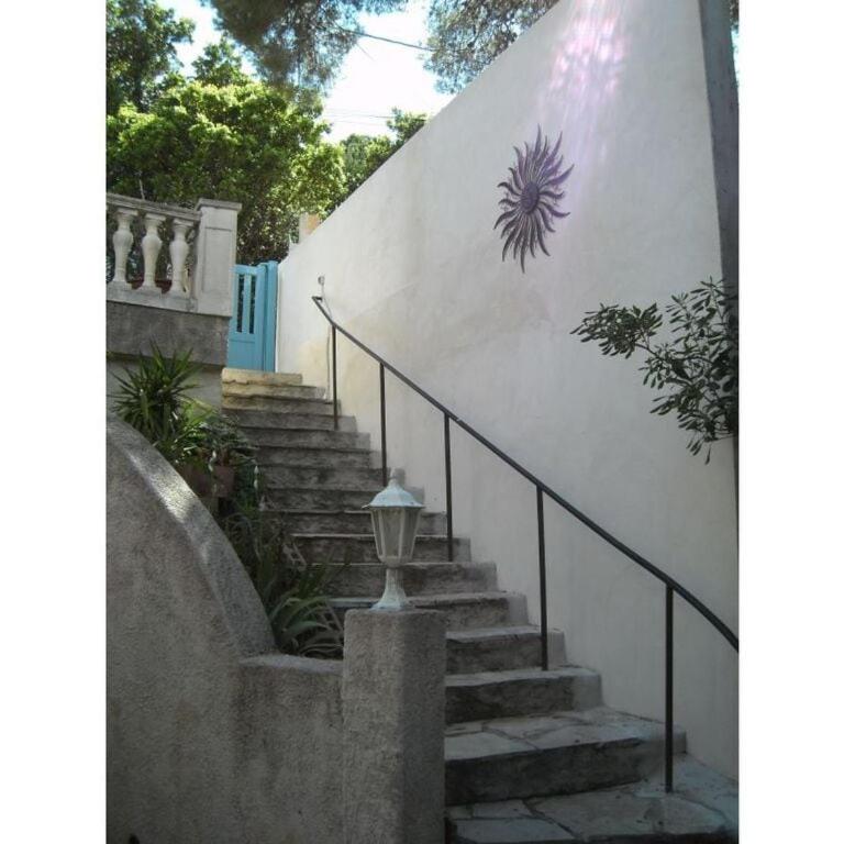 Les Heures Bleues Paradis - Three-Bedroom Vacation Home - 6