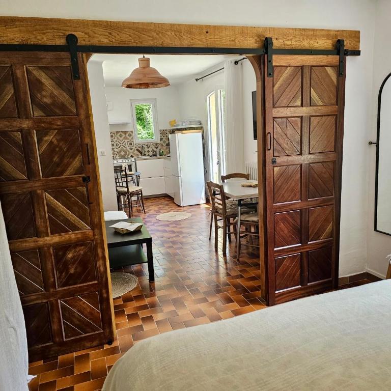 Appartement Harmonie T2-Climatisation, grand Jardin & Parking privé au calme - Apartamento de 1 dormitorio - 14