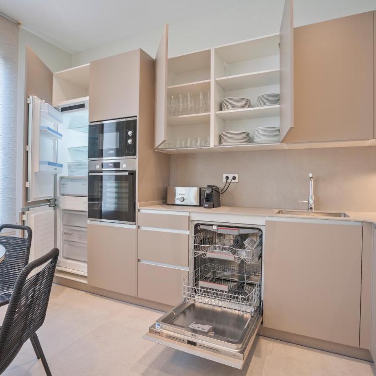 Sitges Spaces Garden Condo-2 Bedrooms, 2 Bathrooms, Garden Terrace, Near center, Sleeps up to 6- Monthly Rentals Only - Apartamento de 2 dormitorios con vistas al jardín - 24
