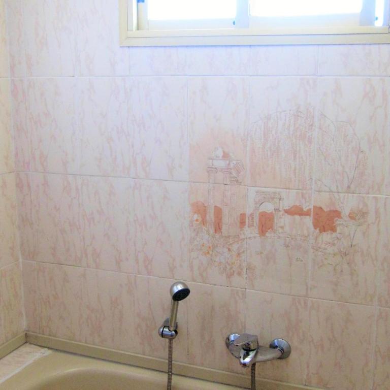 Ático Escaladei , céntrico y con piscina - Apartamento - 2 niveles - 6