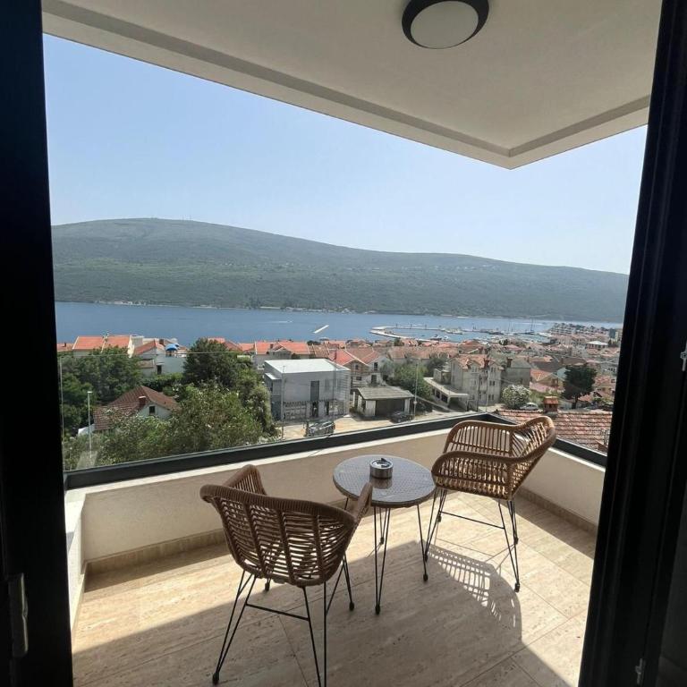 Penthouse Apartment mit Meerblick in der Bucht von Kotor - 400m bis zum Strand - Three-Bedroom Apartment - 23