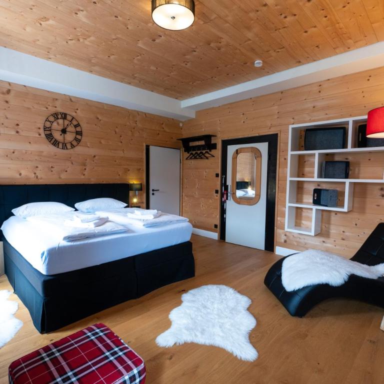 Design Hotel ALPENLIEBE - - - - Boutique-Flair - - - - - Deluxe Zimmer mit Kingsize-Bett ohne Balkon - 5