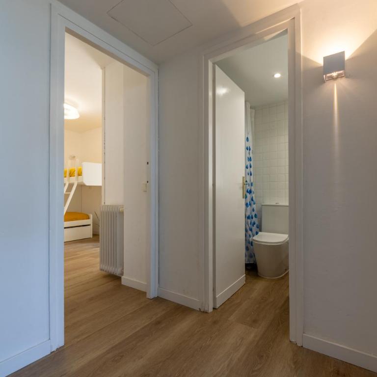 Verd i Blau - Apartament amb Piscina - Apartamento de 2 dormitorios con balcón y vistas al mar - 39