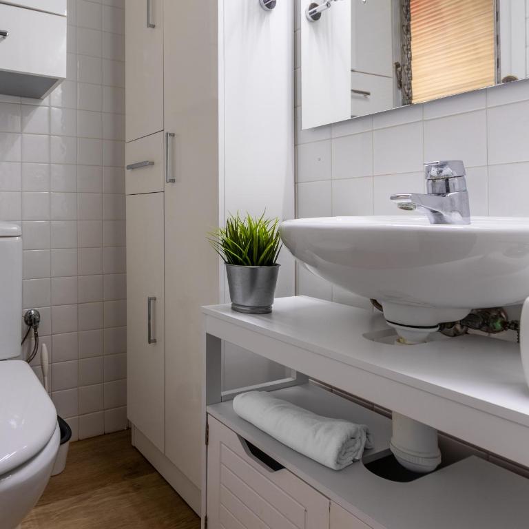 Verd i Blau - Apartament amb Piscina - Apartamento de 2 dormitorios con balcón y vistas al mar - 44