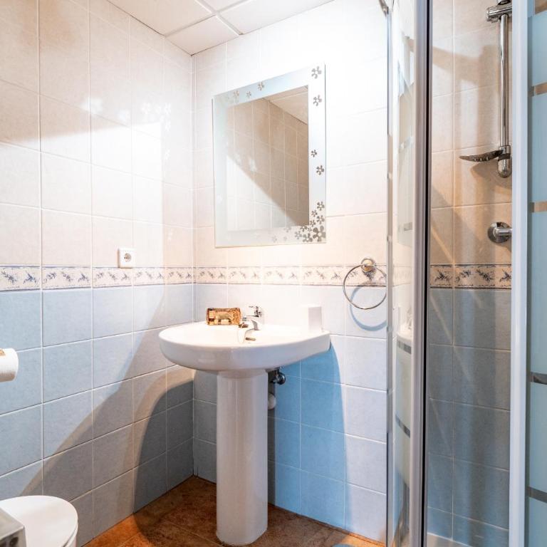 Las Encinas - Costa Esuri ELHE1611BP213 - Two-Bedroom Apartment - 25
