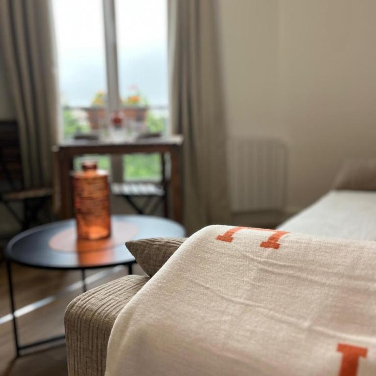 Le Langlier - One-Bedroom Apartment - 14