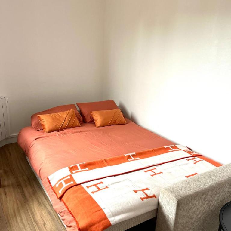 Le Langlier - One-Bedroom Apartment - 46