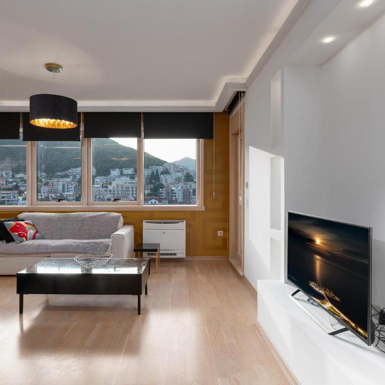 Fontana Mediteran Properties - One-Bedroom Apartment - 8