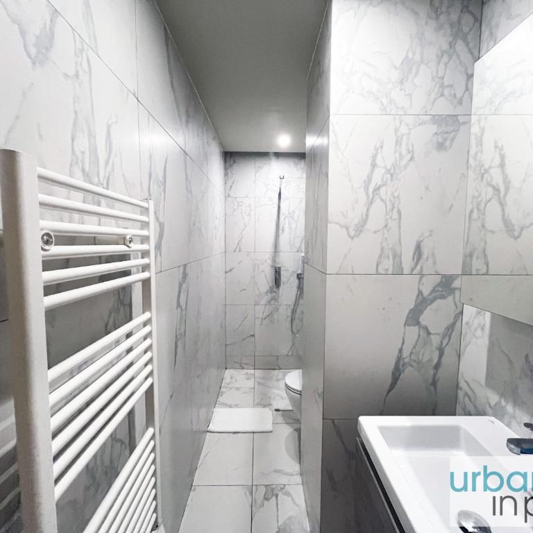 Urban Flat 110 - Luxury 3 Bedroom near Galeries Lafayette - Appartement - 14