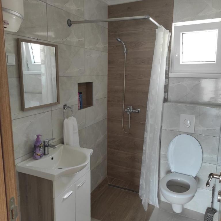 View of the city - Studio Apartment 2 - Deluxe Studio - 14
