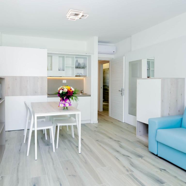 Marina Suites & Apartments 4 stelle S - Appartamento con 1 Camera da Letto e Vasca Idromassaggio - 22