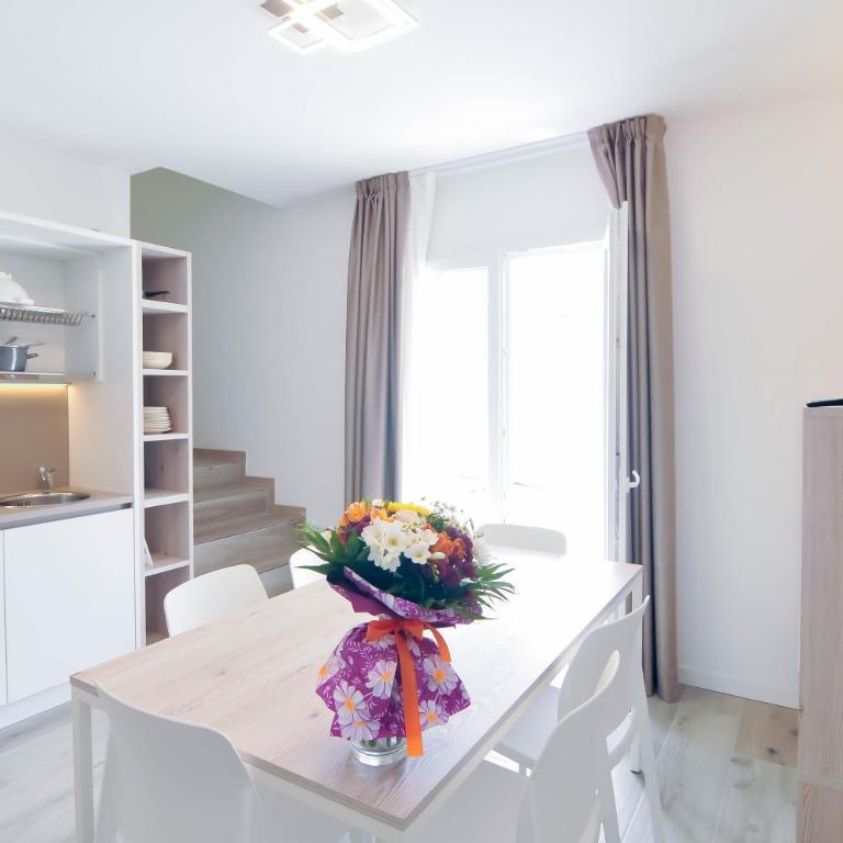 Marina Suites & Apartments 4 stelle S - Appartamento su 2 Livelli con Vasca Idromassaggio e Sauna - 29