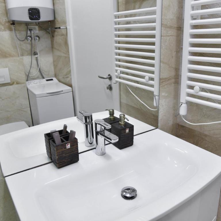 Apartment with 2 rooms in Tre canne hotel - Apartman sa 1 Spavaćom Sobom - 3