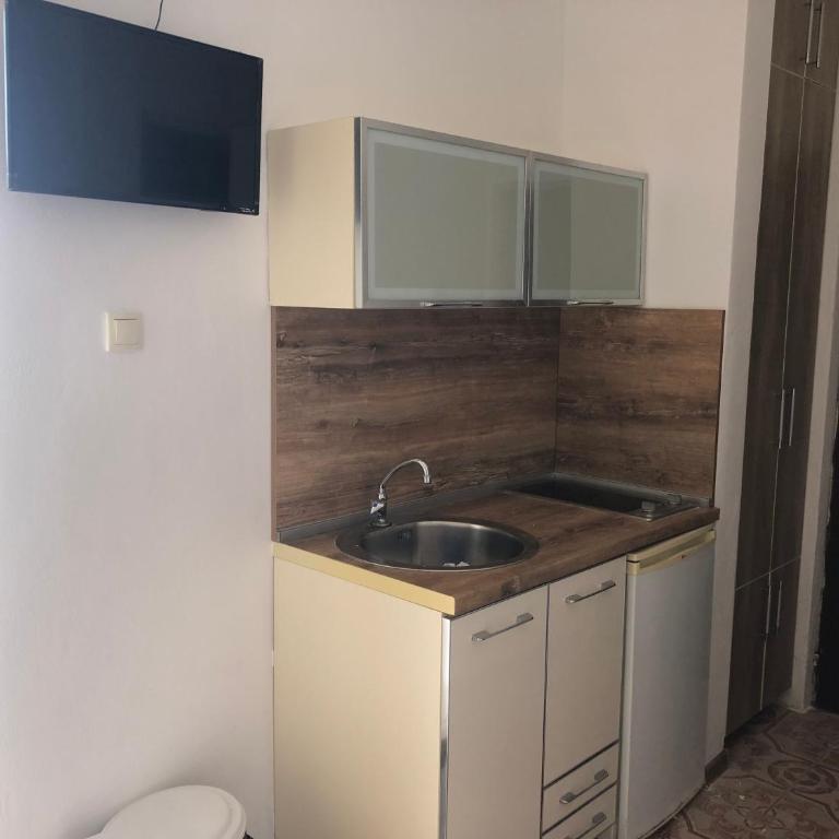Rejhan TOTTI - Studio Apartman - 6