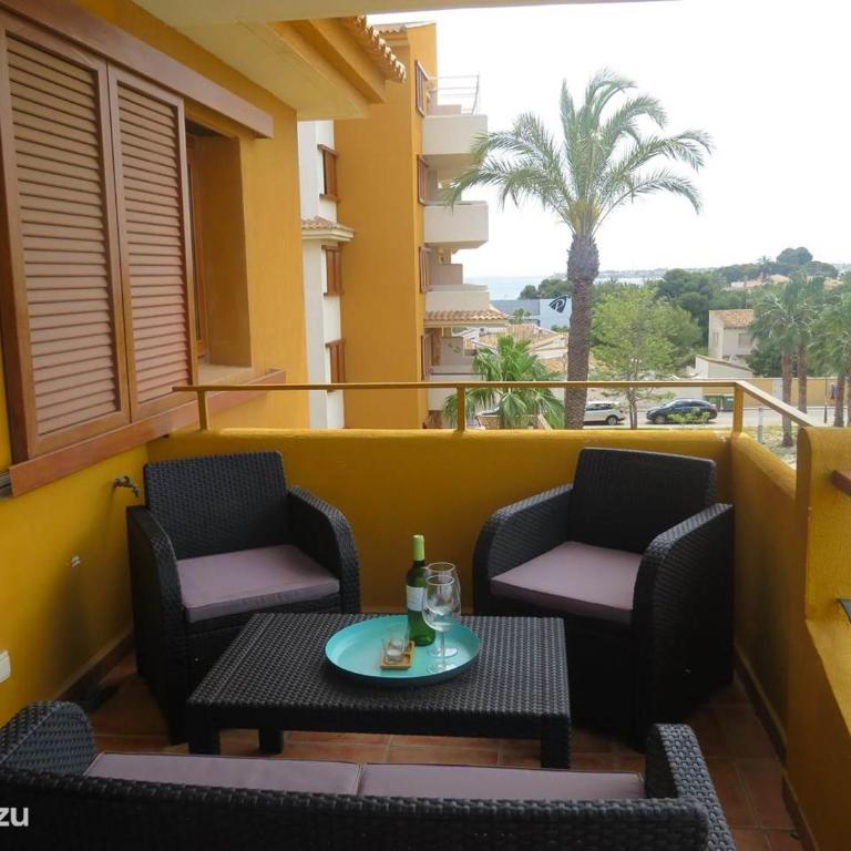 Luxe aan zee Prima Spanje in Torrevieja - Punta Prima - Two-Bedroom Apartment with Partial Ocean View - 10