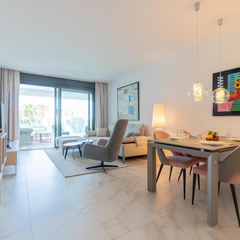 Miradores del Sol - Fabulous Apartment in Cancelada - Apartamento - 2