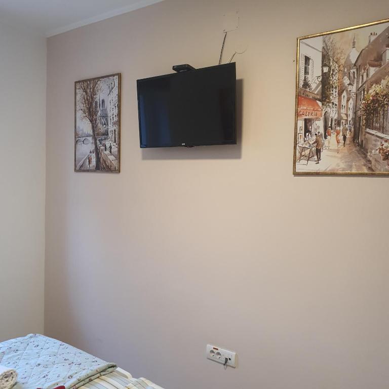 Apartment Rea - One-Bedroom Apartment - 15