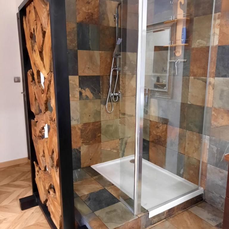 Appartement Loft ATYPIQUE et ravissant de 60 m2 Nouveau - Appartement 1 Chambre - 11