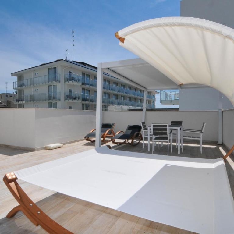 Marina Palace Hotel 4 stelle S - Junior Suite con Vasca Idromassaggio - Dependance - 2