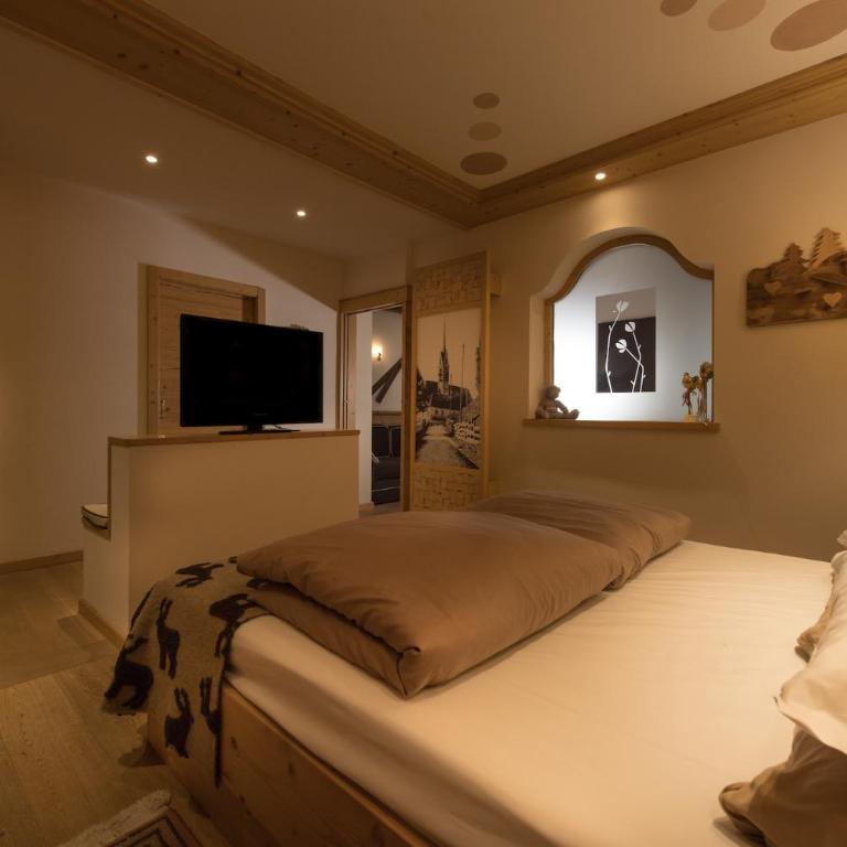 Hotel Patrizia Dolomites Glamour - Suite con Balcone - 4