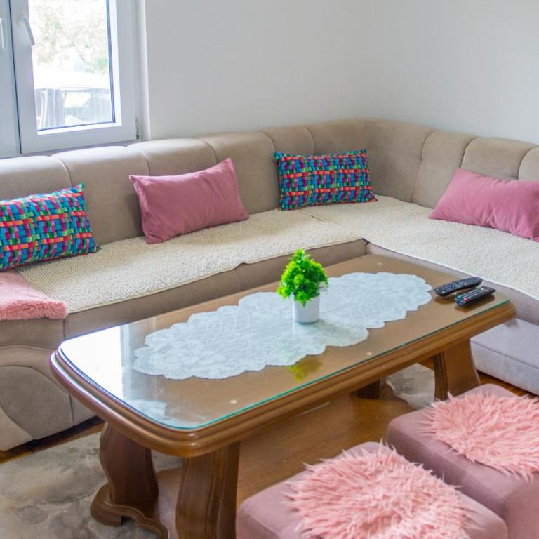 Holiday Home Simplicity - Three-Bedroom House - 31