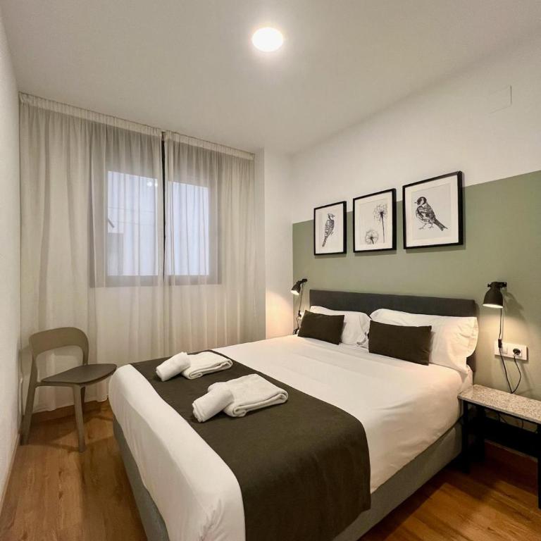 Apartamentos de Pradas - Two-Bedroom Apartment - 13
