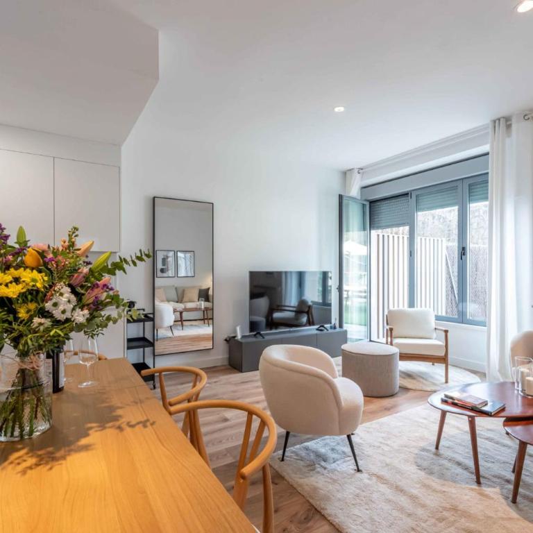 Avenida de San Luis 25, diseño y confort al más puro estilo madrileño - Apartamento de 2 dormitorios - 4