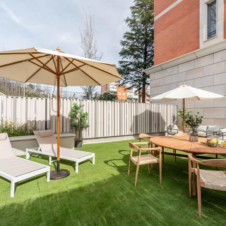 Avenida de San Luis 25, diseño y confort al más puro estilo madrileño - Apartamento de 2 dormitorios - 7