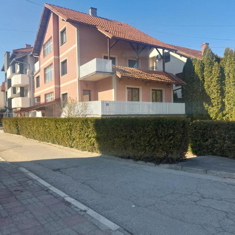 Apartman Andrijana 1 - Apartman sa 2 Spavaće Sobe - 13
